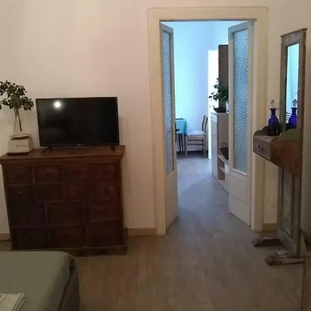 Apartment L&t Pavia