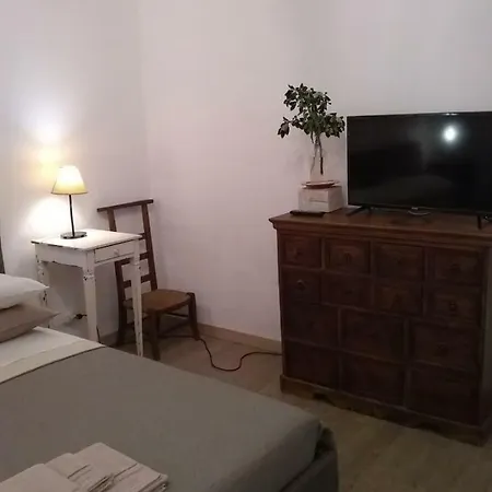 L&t Apartment *